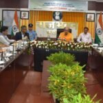 राज्यपाल ने प्रधानमंत्री जनमन योजना के क्रियान्वयन की समीक्षा की, कहा - केवल रिर्पाेर्ट पर निर्भर न रहें अधिकारी, निचले स्तर पर जाकर योजनाओें का क्रियान्वयन देखें