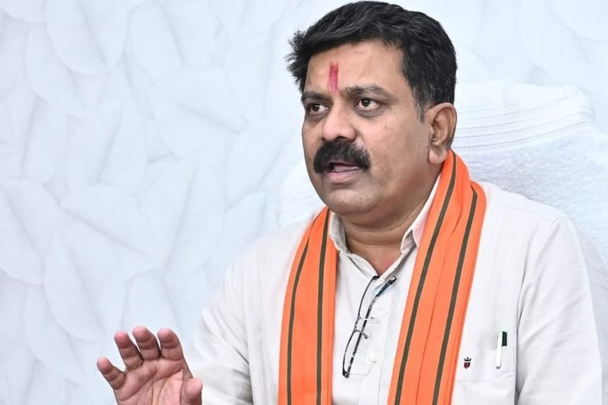 उपमुख्यमंत्री विजय शर्मा के प्रयासों से सहसपुर लोहारा नगर पंचायत को मिली 2.11 करोड़ के विकास कार्यों की स्वीकृति